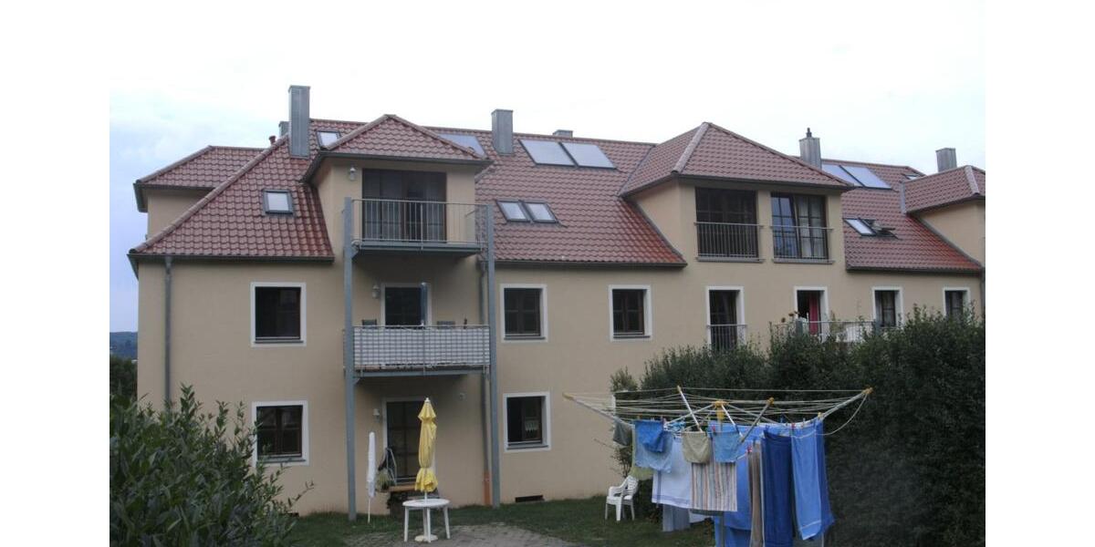 Dachgeschoßwohnung Kelheim - 3 Zimmer, 72 m&sup2;, 675&euro; | Angebot:24849807