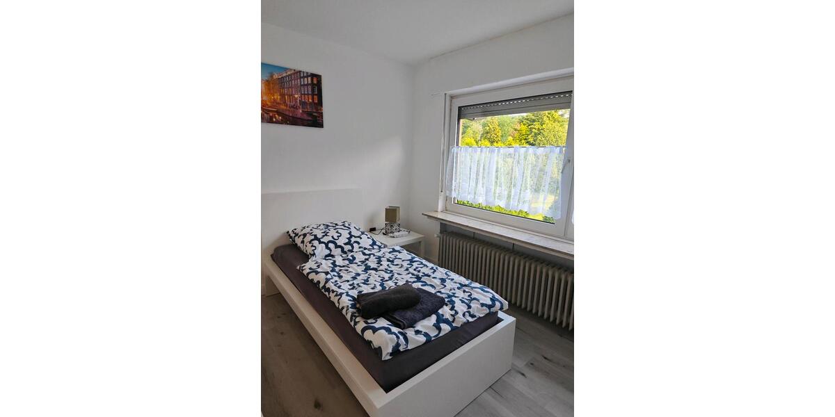 Wohnen auf Zeit Kreuztal - 3 Zimmer, 140 m&sup2;, 3.500&euro; | Angebot:25299758