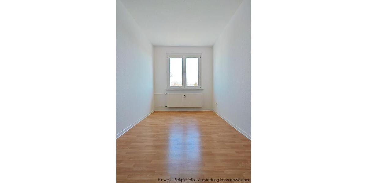 Etagenwohnung Hoyerswerda - 3 Zimmer, 63 m&sup2;, 345&euro; | Angebot:26627350