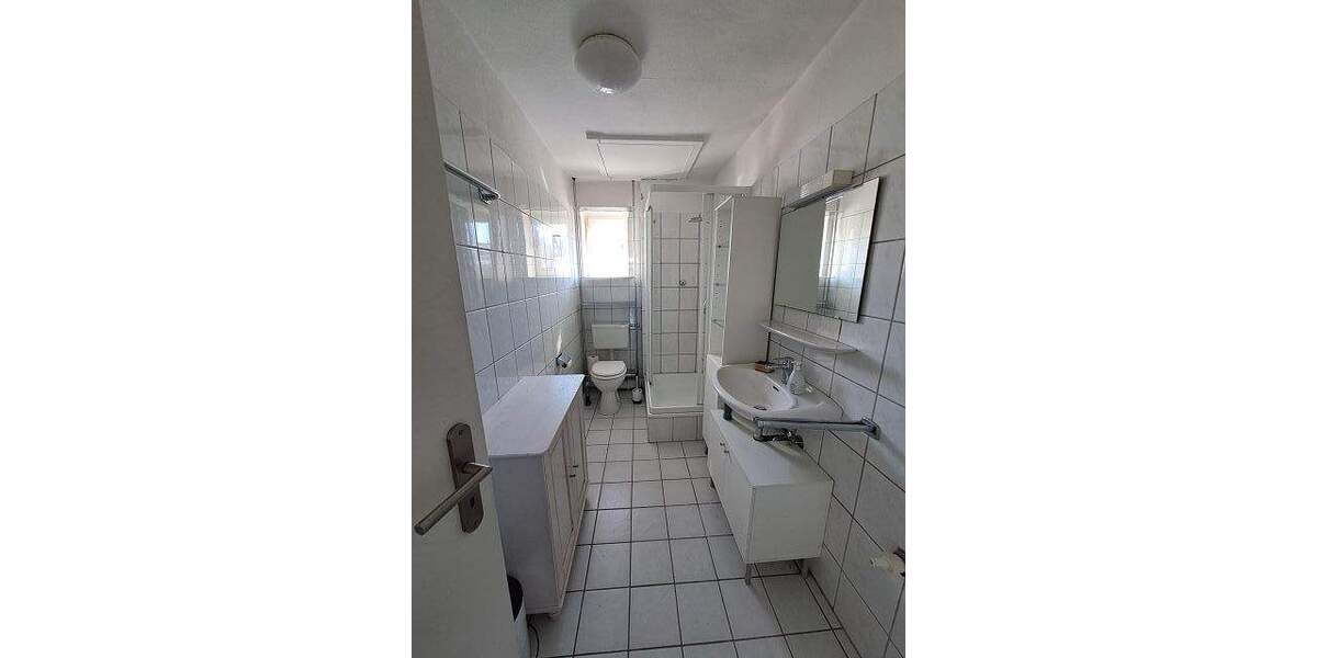 2 Zimmerwohnung mit separater Küche in schönem Altbau 2 zimmer