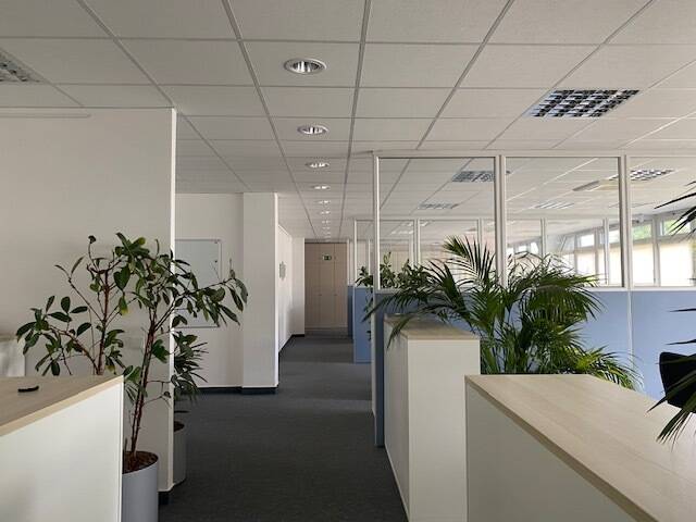 Helle Bürofläche in zentraler Lage von Oberursel zu vermieten zimmer