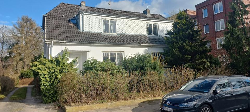 Dachgeschoßwohnung Hamburg Altona - 2 Zimmer, 44 m&sup2;, 600&euro; | Angebot:26045432