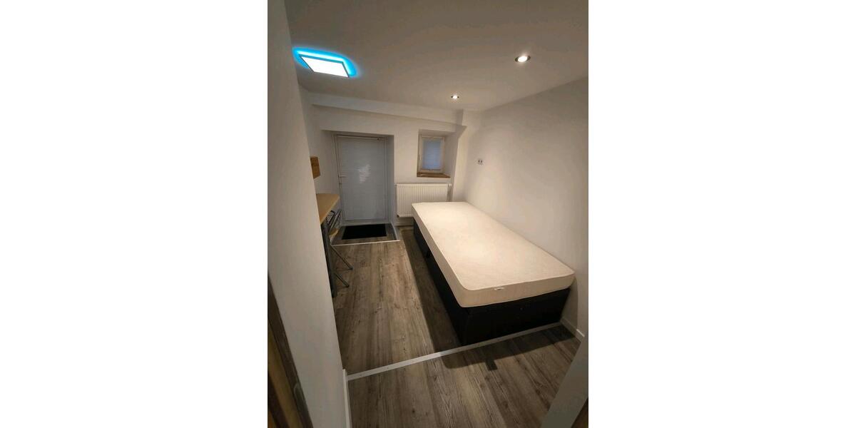 Wohnen auf Zeit Kaisheim - 5 Zimmer, 6 m&sup2;, 350&euro; | Angebot:26443178