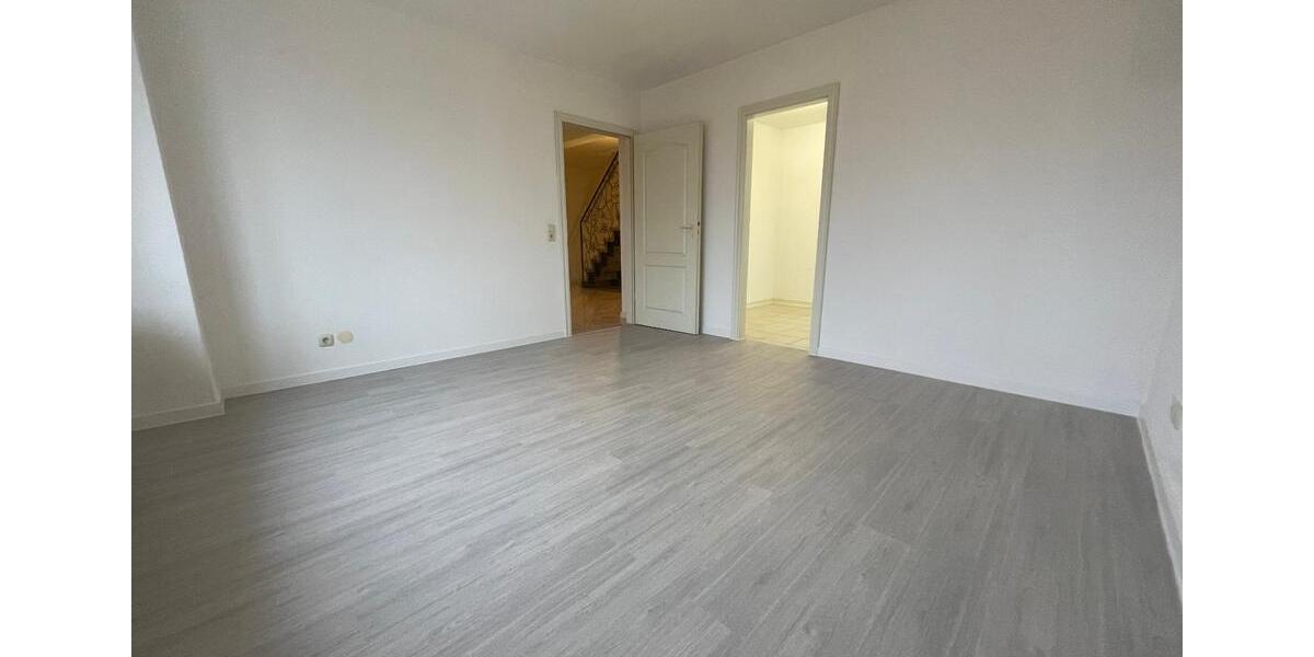 Charmante 4-Zimmer Altbauwohnung mitten im Herzen von Grömitz 4 zimmer