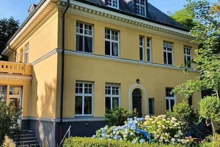 Wohnung Solingen Aufderhöhe - 3 Zimmer, 100 m&sup2;, 400&euro; | Angebot:25220398