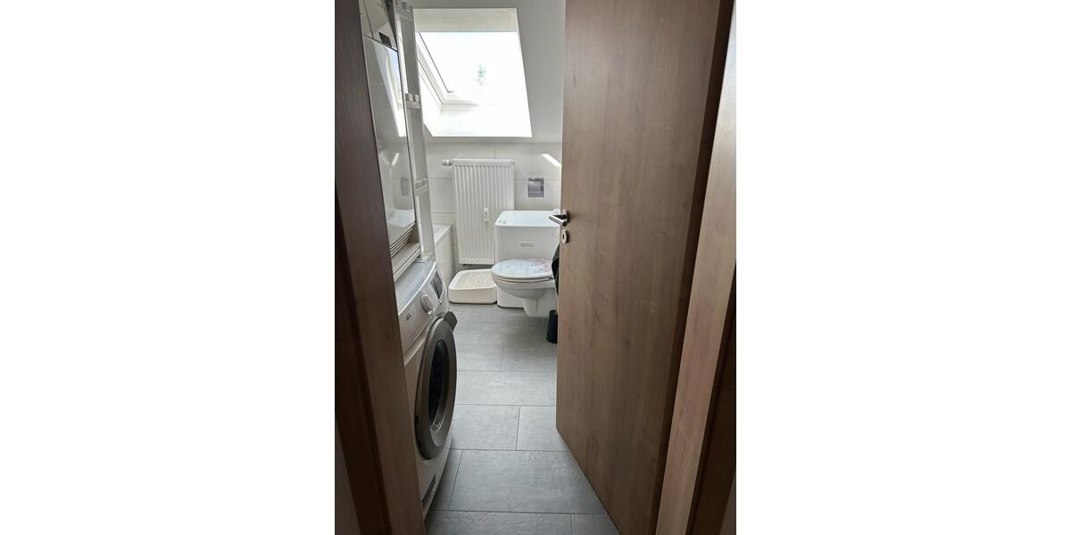 Dachgeschoßwohnung Schwarzenfeld - 2 Zimmer, 53 m&sup2;, 610&euro; | Angebot:25968174