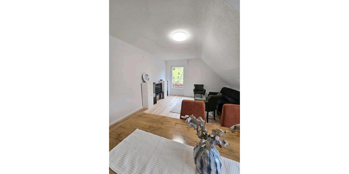 Etagenwohnung Gummersbach - 3 Zimmer, 65 m&sup2;, 750&euro; | Angebot:26647393