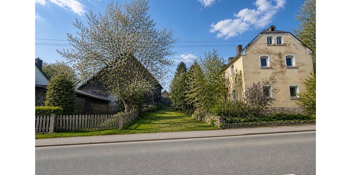 Einfamilienhaus Oberkotzau - 10 Zimmer, 200 m&sup2;, 1.000&euro; | Angebot:26447230