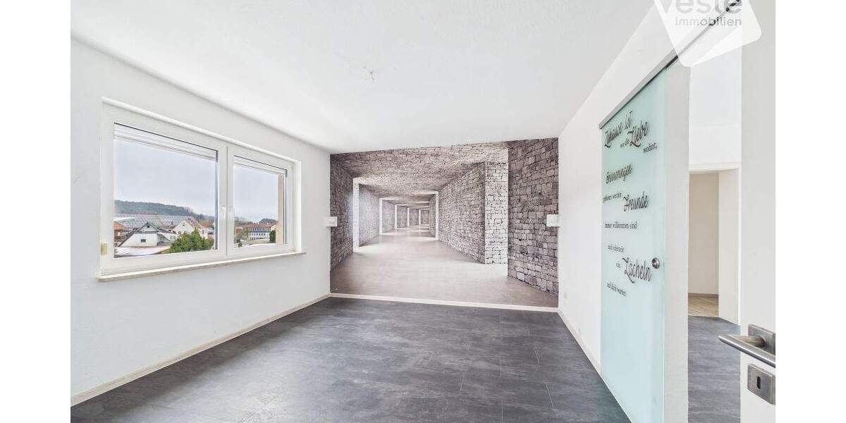 Etagenwohnung Ebersdorf b.Coburg Ebersdorf - 4 Zimmer, 125 m&sup2;, 720&euro; | Angebot:24821105