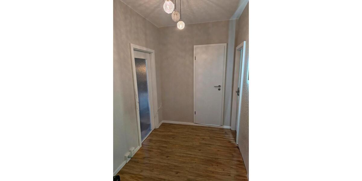 Etagenwohnung Tangermünde - 3.5 Zimmer, 69 m&sup2;, 569&euro; | Angebot:25994154