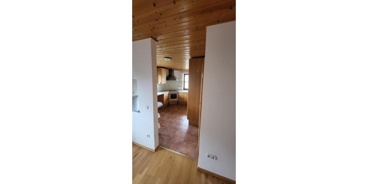 Erdgeschoßwohnung Rattenberg - 2 Zimmer, 120 m&sup2;, 900&euro; | Angebot:25977065