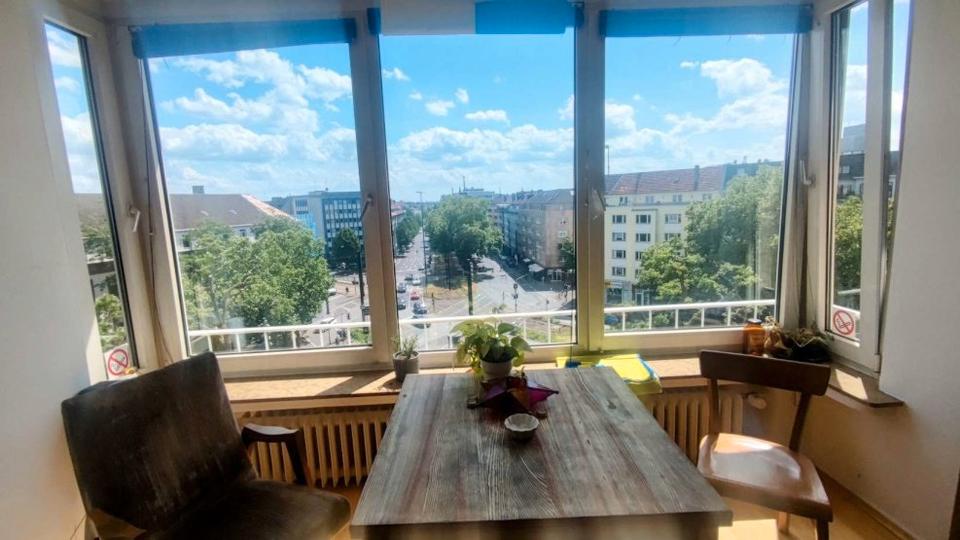 Wohnen auf Zeit Düsseldorf Stadtbezirk 3 - 5 Zimmer, 122 m&sup2;, 750&euro; | Angebot:26527693