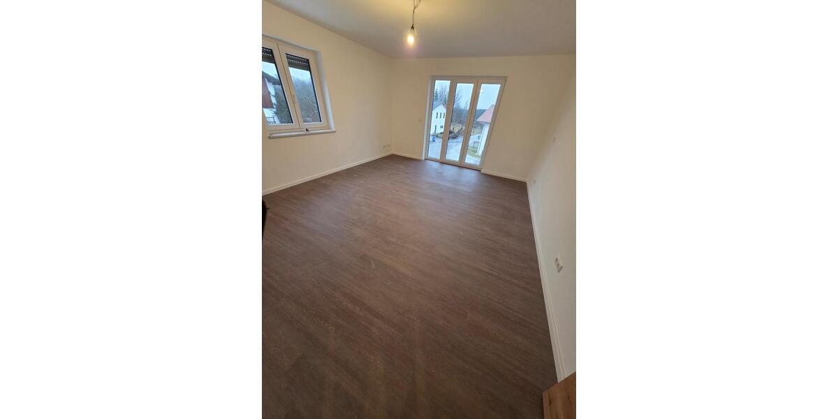 Doppelhaushälfte Simbach - 5 Zimmer, 157 m&sup2;, 1.350&euro; | Angebot:25791493
