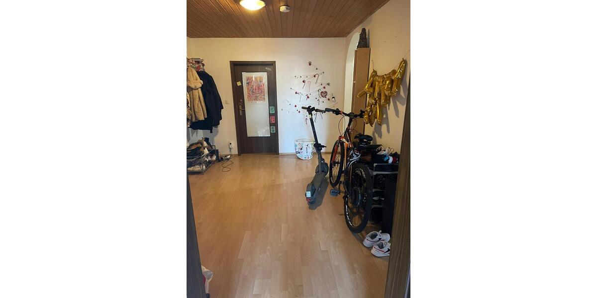 Wohnen auf Zeit Koblenz Bisholder - 5 Zimmer, 16 m&sup2;, 445&euro; | Angebot:25956540