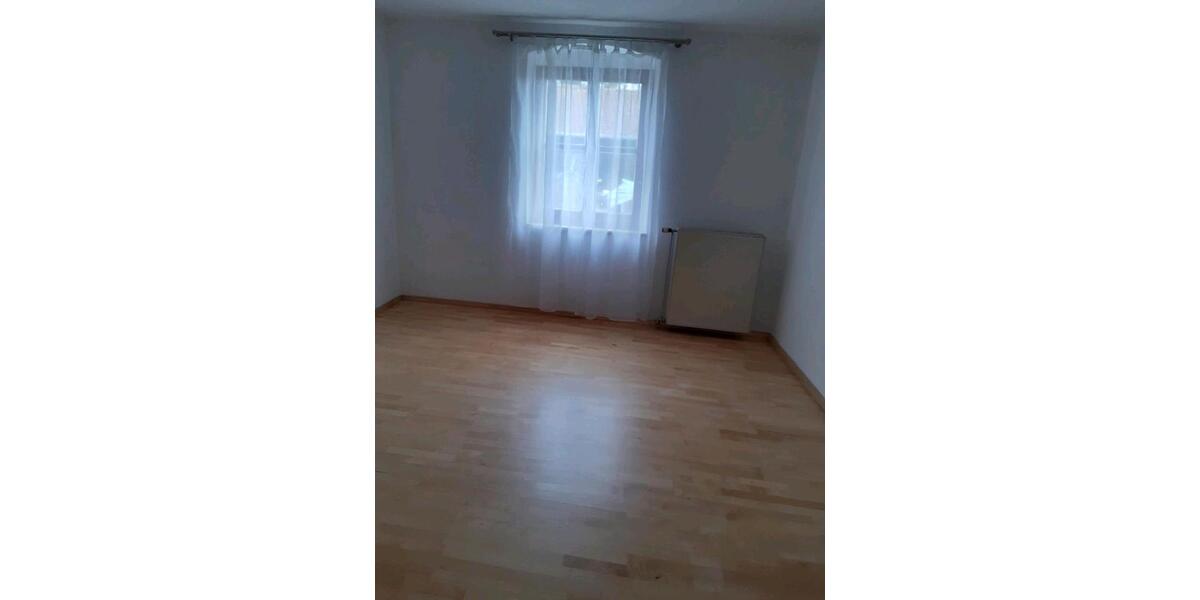 Erdgeschoßwohnung Rötz - 3 Zimmer, 80 m&sup2;, 860&euro; | Angebot:26519036