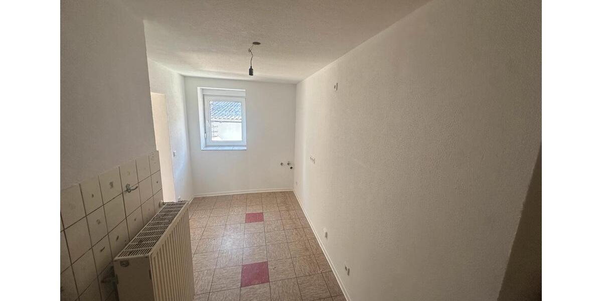 Erdgeschoßwohnung Hungen - 5 Zimmer, 128 m&sup2;, 1.400&euro; | Angebot:26702638