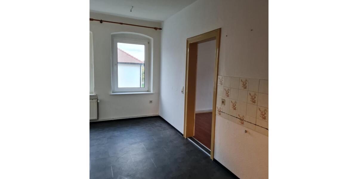 Etagenwohnung Ebersbach-Neugersdorf Neugersdorf - 2 Zimmer, 57 m&sup2;, 300&euro; | Angebot:25808033