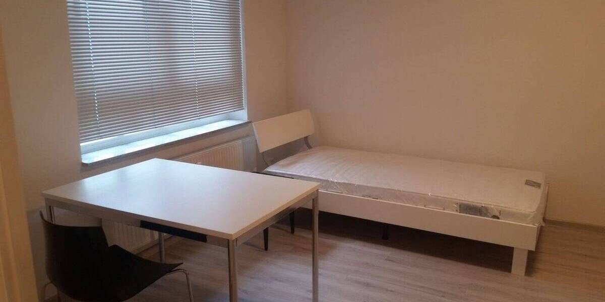 Etagenwohnung Vaihingen an der Enz - 5 Zimmer, 182 m&sup2;, 1.600&euro; | Angebot:26127687