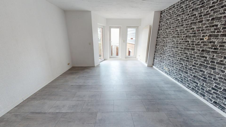 Terrassenwohnung Plettenberg - 4 Zimmer, 164 m&sup2;, 1.065&euro; | Angebot:24625225