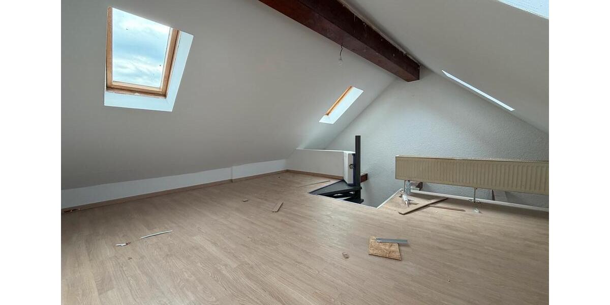 Charmantes 2,5-Zimmer-Einfamilienhaus mit Büro besonderer schnitt 2.5 zimmer