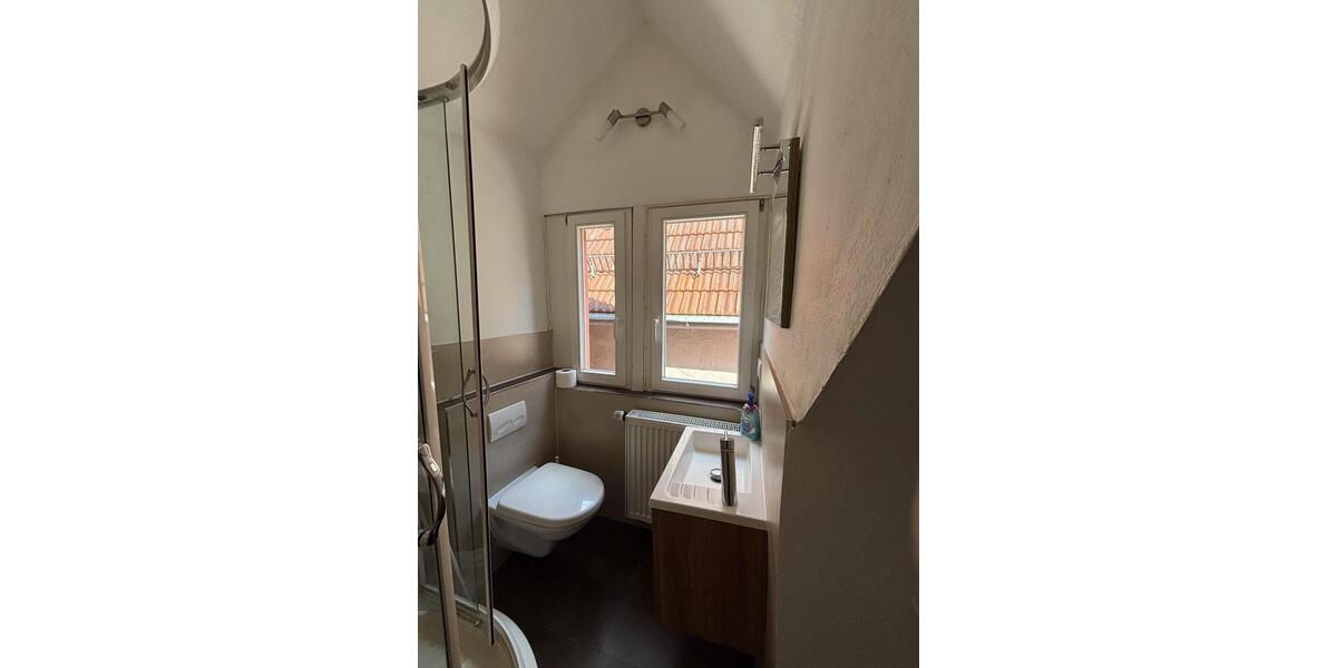 Doppelhaushälfte Wertheim - 7 Zimmer, 190 m&sup2;, 1.250&euro; | Angebot:26521744