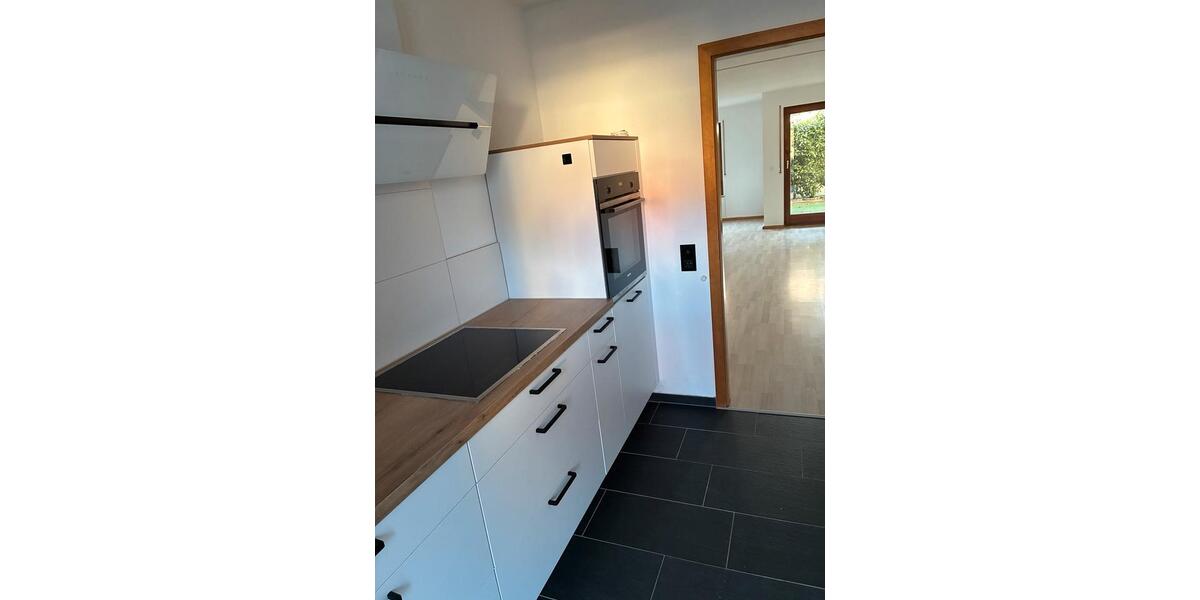 Erdgeschoßwohnung Grenzach-Wyhlen Wyhlen - 3 Zimmer, 85 m&sup2;, 1.200&euro; | Angebot:24774365