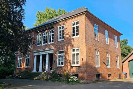 Haus Nordenham - 5 Zimmer, 151 m&sup2;, 1.700&euro; | Angebot:23768114