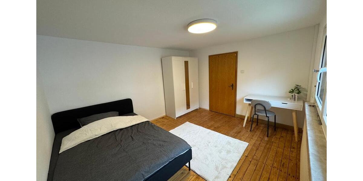 Wohnen auf Zeit Erlangen Am Anger - 6 Zimmer, 15 m&sup2;, 450&euro; | Angebot:26376602