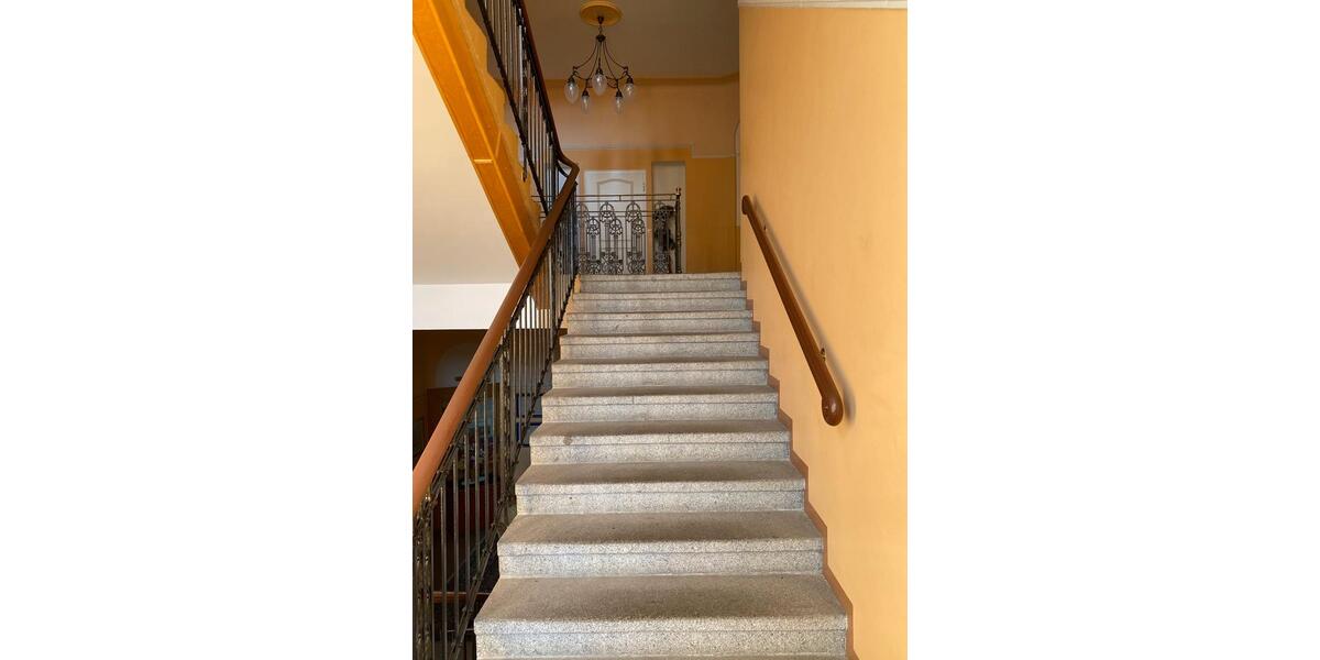 Etagenwohnung Gröditz - 2 Zimmer, 57 m&sup2;, 415&euro; | Angebot:26003195