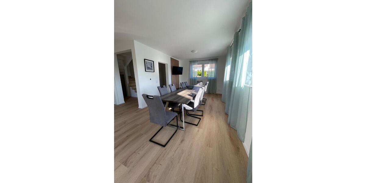 Doppelhaushälfte Kalt - 6 Zimmer, 118 m&sup2;, 1.500&euro; | Angebot:24494536