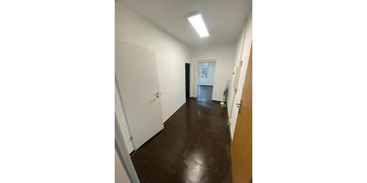 Biete 75 qm Mietwohnung in 98597 Breitungen (Werra) 4 zimmer