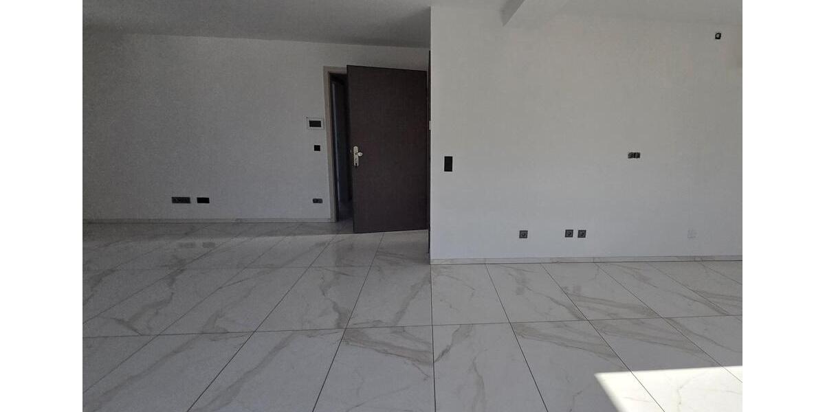 Etagenwohnung Remagen - 3 Zimmer, 88 m&sup2;, 1.250&euro; | Angebot:25368477