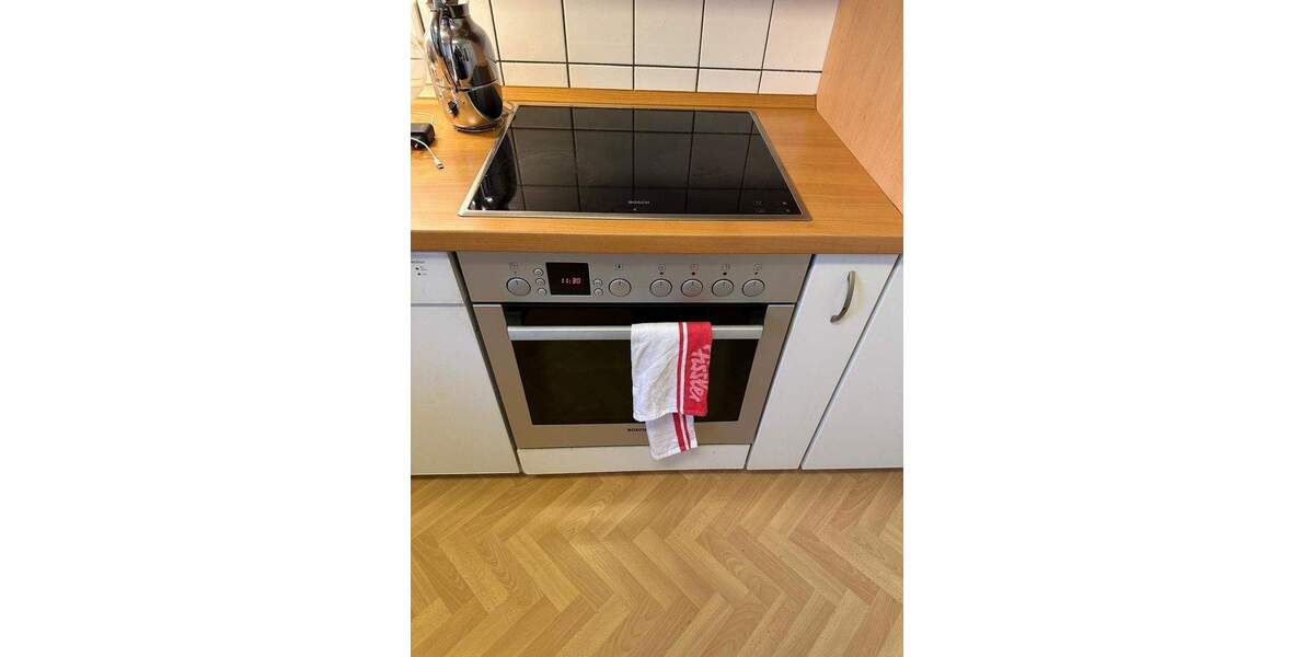 Etagenwohnung Wilhelmshaven Neuengroden - 4 Zimmer, 105 m&sup2;, 950&euro; | Angebot:24504425