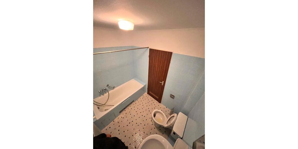 Dachgeschoßwohnung Schweinfurt Haardt - 1 Zimmer, 40 m&sup2;, 540&euro; | Angebot:26255298