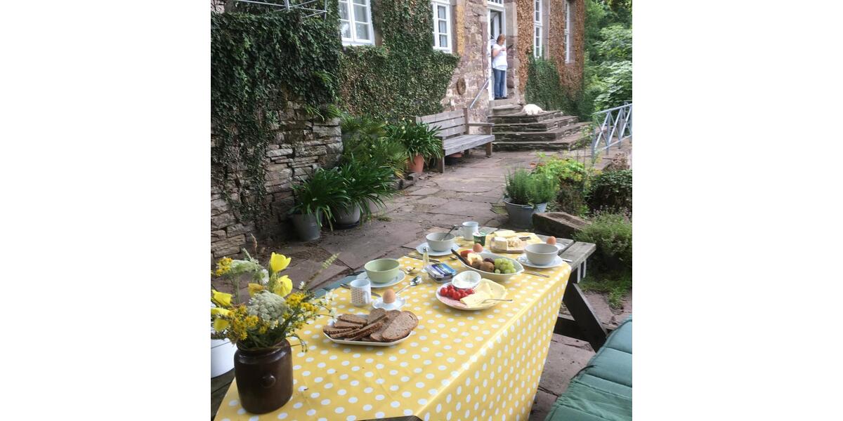 Wohnen auf Zeit Trendelburg - 3.5 Zimmer, 100 m&sup2;, 220&euro; | Angebot:25830747