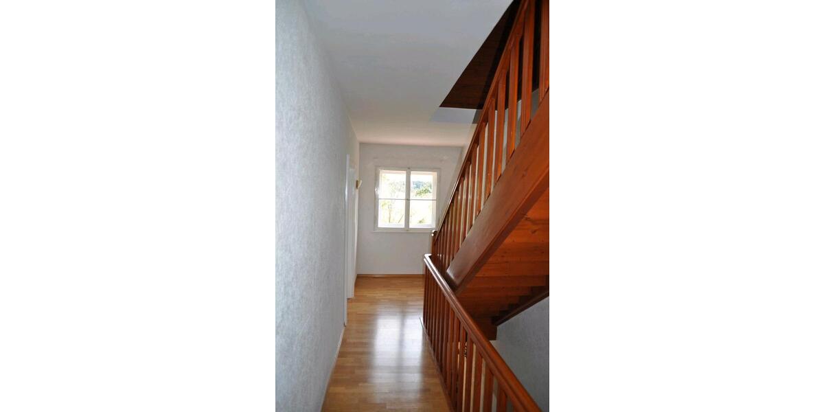 Etagenwohnung Dietramszell - 3 Zimmer, 110 m&sup2;, 1.400&euro; | Angebot:24742163