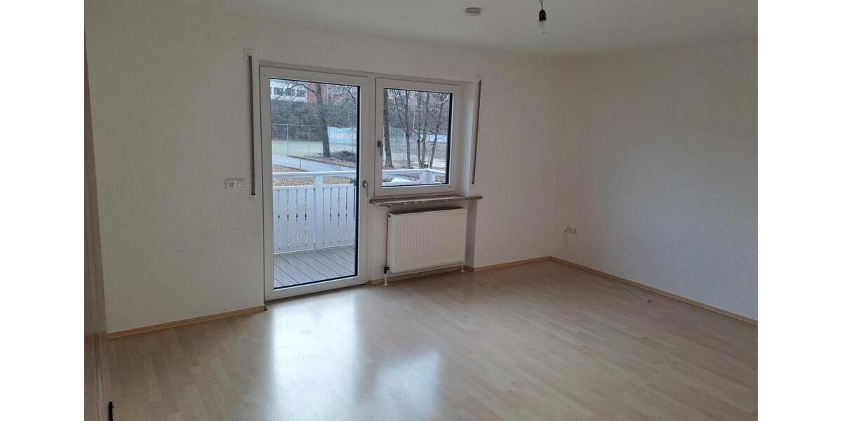 Etagenwohnung Thurmansbang - 4 Zimmer, 120 m&sup2;, 920&euro; | Angebot:24350817