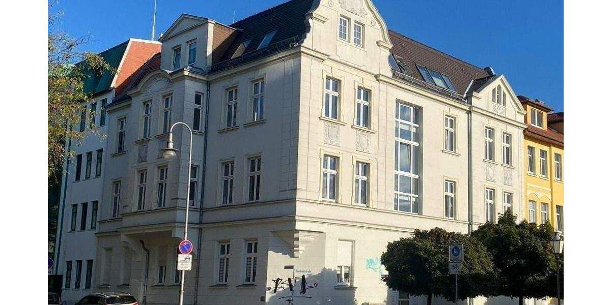Etagenwohnung Dessau-Roßlau Innenstadt - 4 Zimmer, 121 m&sup2;, 800&euro; | Angebot:25926545
