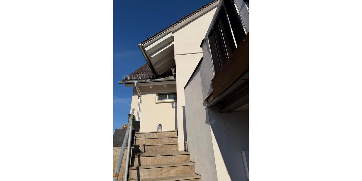 Einfamilienhaus Oerlenbach - 3 Zimmer, 105 m&sup2;, 920&euro; | Angebot:26205853