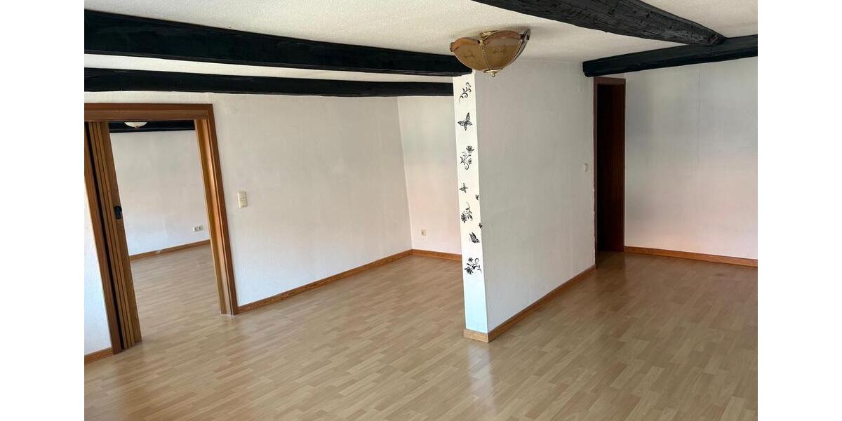 Etagenwohnung Schöningen - 2 Zimmer, 67 m&sup2;, 280&euro; | Angebot:26415992