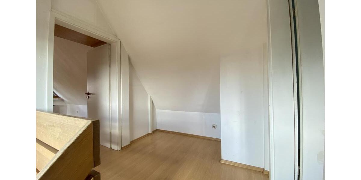 Etagenwohnung Lich - 3 Zimmer, 89 m&sup2;, 900&euro; | Angebot:26163486