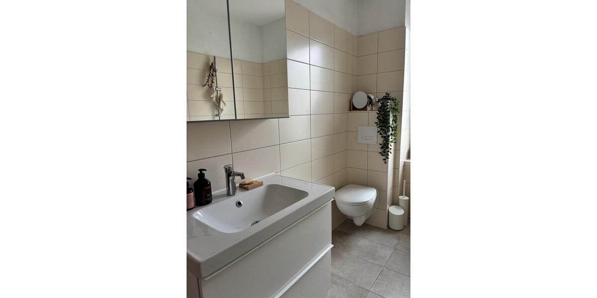 Etagenwohnung Berlin Mitte - 2.5 Zimmer, 60 m&sup2;, 1.600&euro; | Angebot:24840264