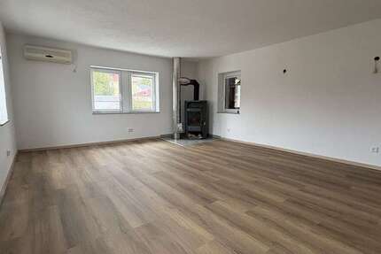 Wohnung zum Mieten in Großröhrsdorf 425 € 50 m² 2 zimmer