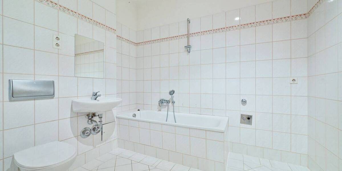 Etagenwohnung Chemnitz Sonnenberg - 3 Zimmer, 67 m&sup2;, 375&euro; | Angebot:26841963