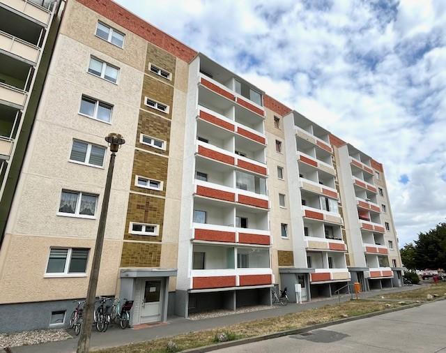 Etagenwohnung Waren (Müritz) - 2 Zimmer, 60 m&sup2;, 350&euro; | Angebot:24918759