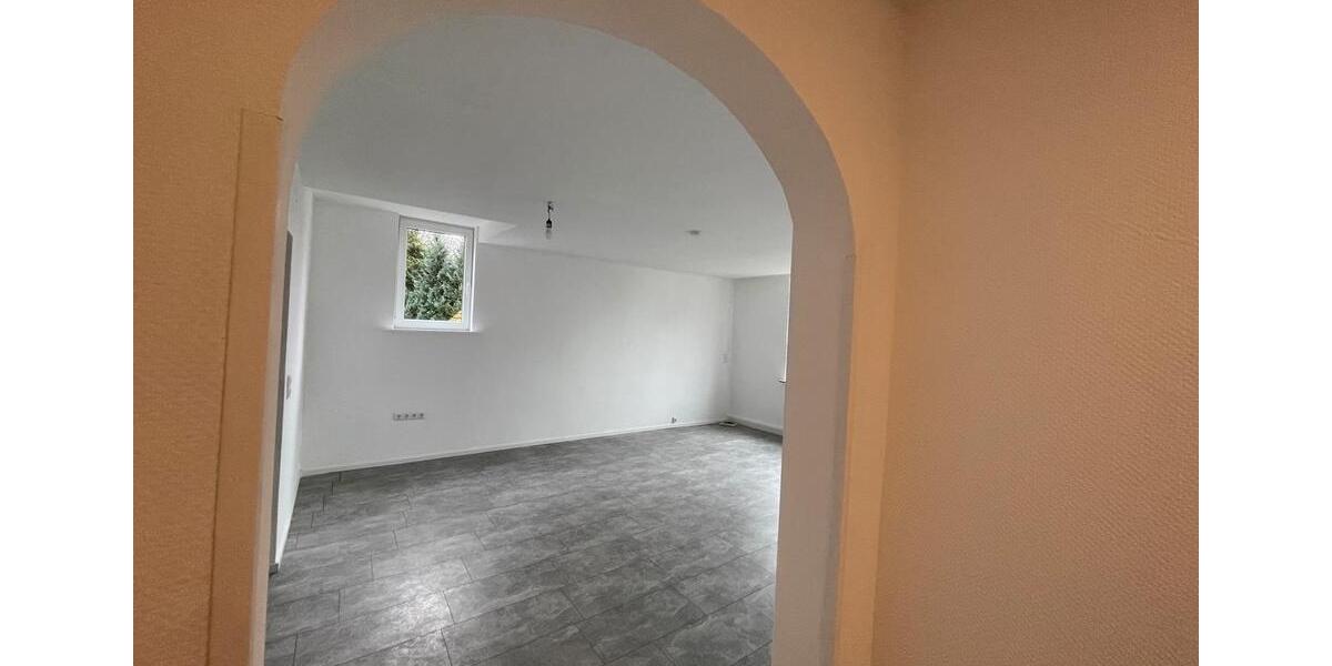 Etagenwohnung Kaufungen - 1 Zimmer, 81 m&sup2;, 900&euro; | Angebot:25590700