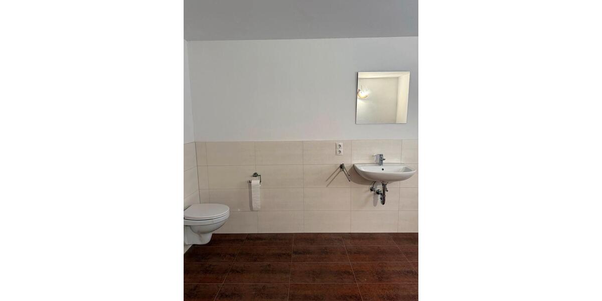 Etagenwohnung Büdingen - 2 Zimmer, 93 m&sup2;, 700&euro; | Angebot:26084587