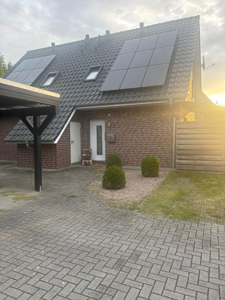 Schöne Doppelhaushälfte in Altenoythe