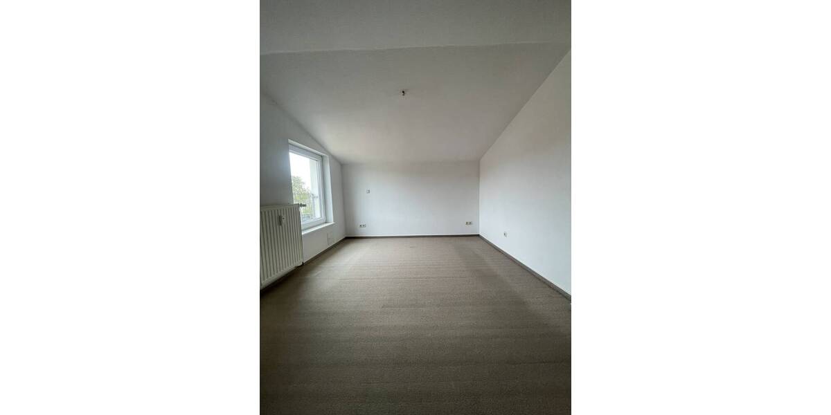 Etagenwohnung Bergen auf Rügen Bergen - 4 Zimmer, 79 m&sup2;, 600&euro; | Angebot:26246273