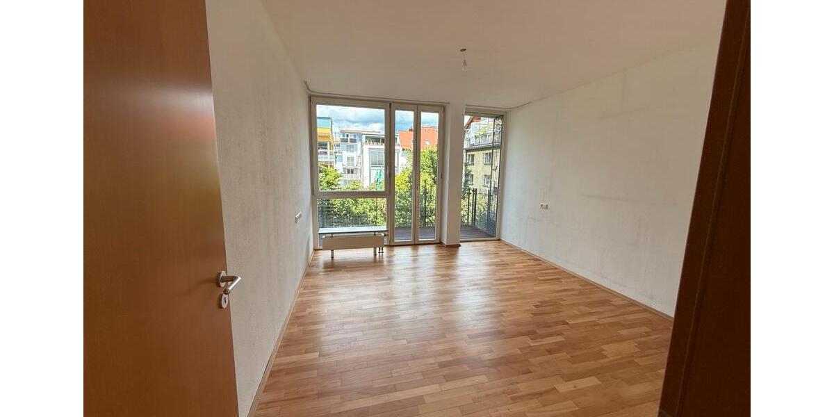 Etagenwohnung Tübingen Derendingen - 2 Zimmer, 86 m&sup2;, 1.500&euro; | Angebot:26603223